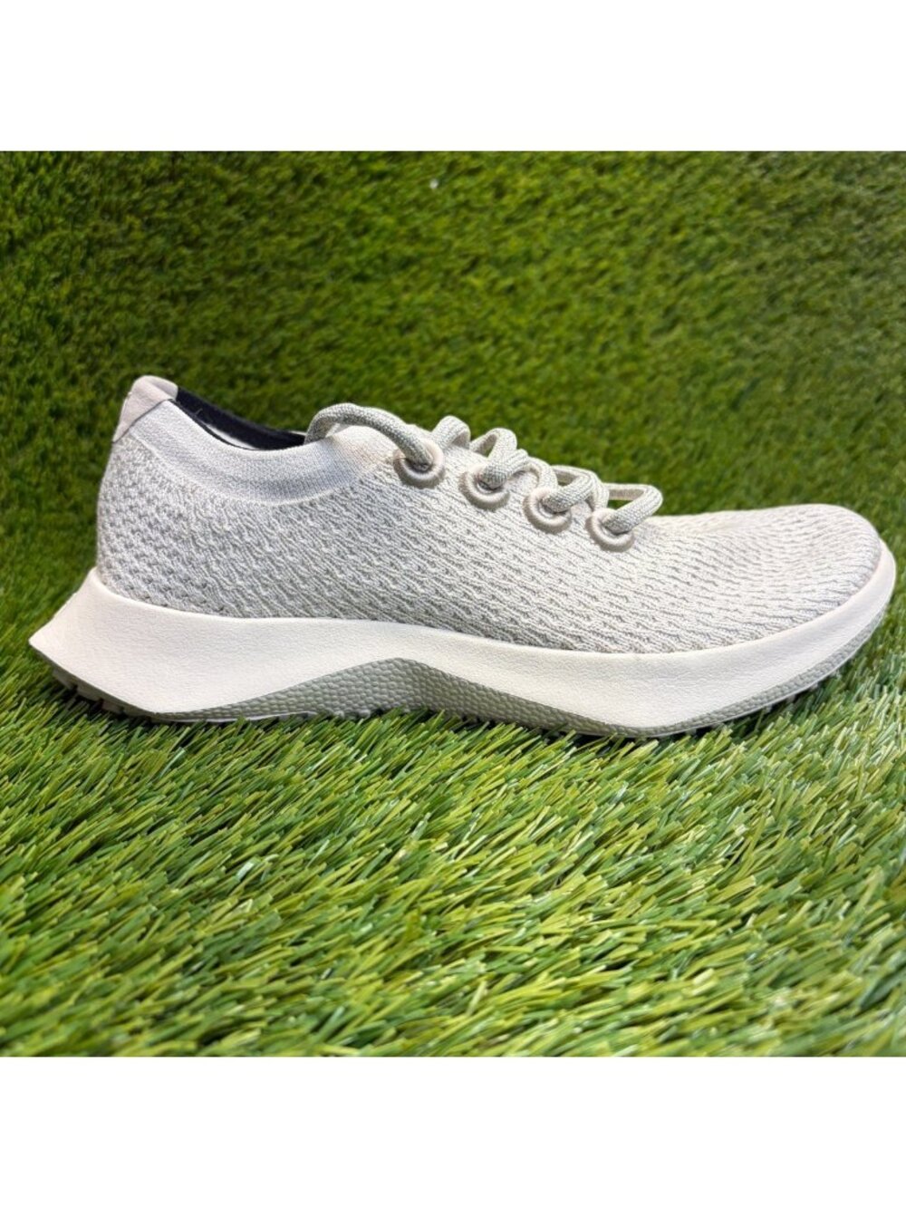 Allbirds Tree Dasher 2 Women Size 7.5 Gray Beige Athletic Running Shoes Sneakers
